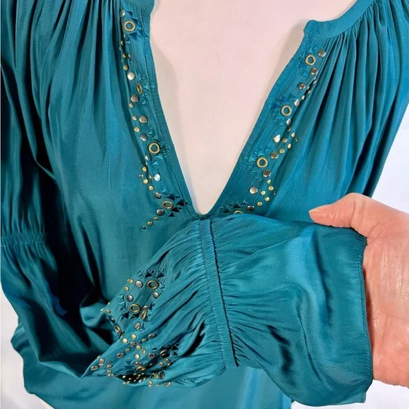 Ramy Brook Teal Embellished V Neck Gathered Sleeve Blouse Sz Medium🧡 - Picture 3 of 10